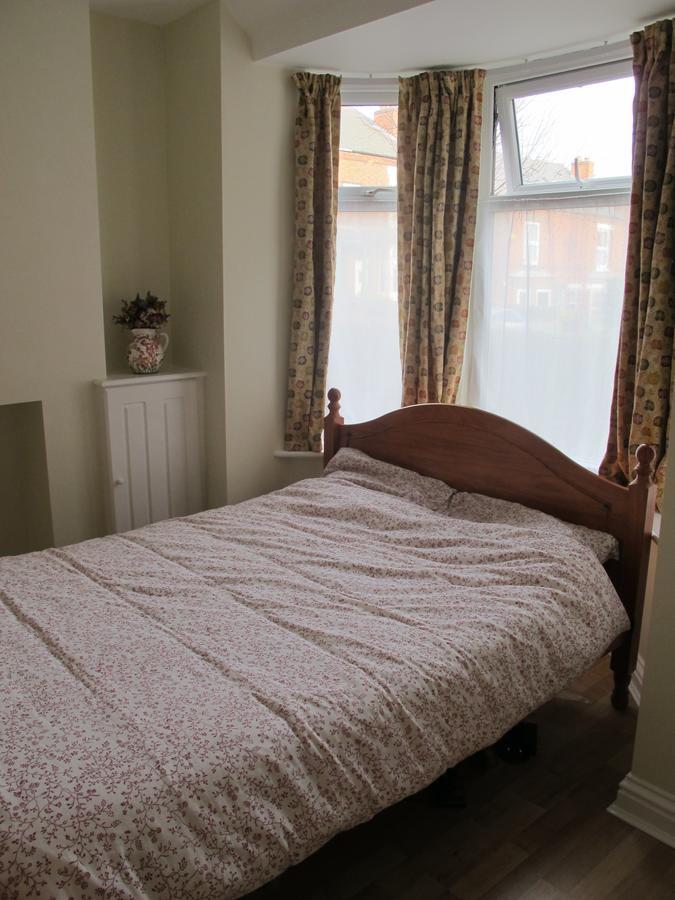 Bramblhen Villa Nottingham Bagian luar foto